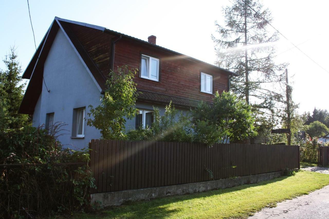 Pod Modrzewiem Pogorzelce Esterno foto
